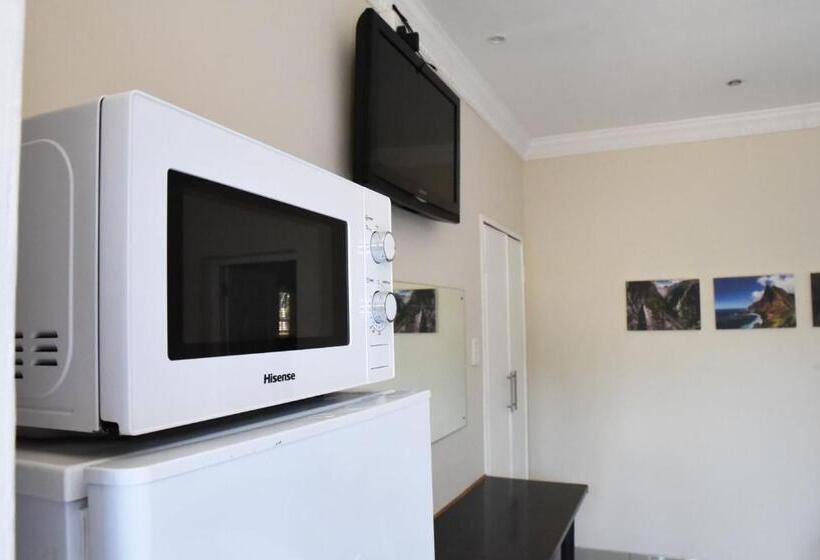 Quarto Deluxe Cama King, Sonhos Dreams Self Catering Garden Cottages