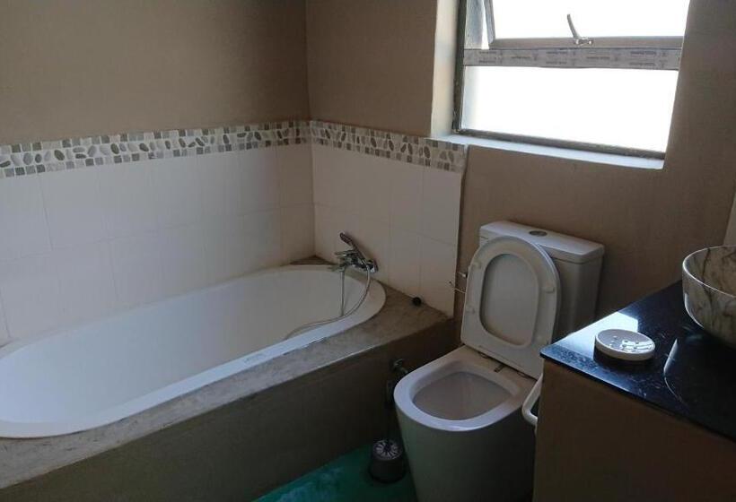 침실 2개 주택, Svh Bush Lodge