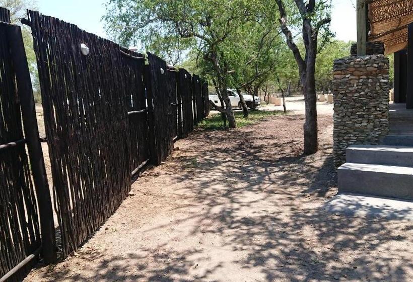 침실 2개 주택, Svh Bush Lodge