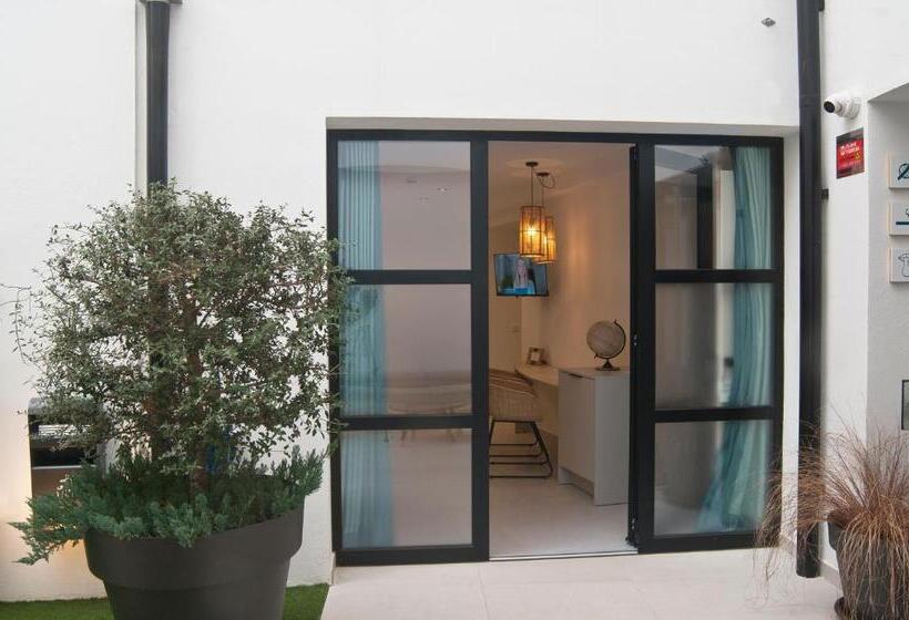 Студия Стандарт, Aparthotel El Cargol