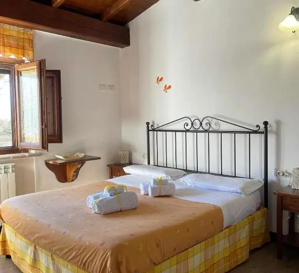 Standard Kolmen Hengen Huone, B&b Fonte Vena