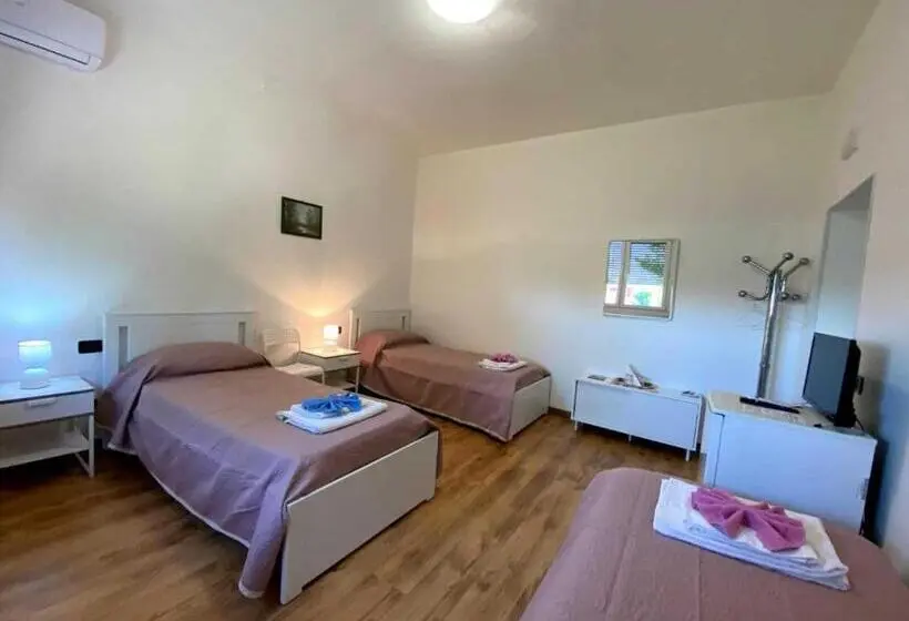 スタンダードトリプルルーム, Agriturismo Corte Filippi
