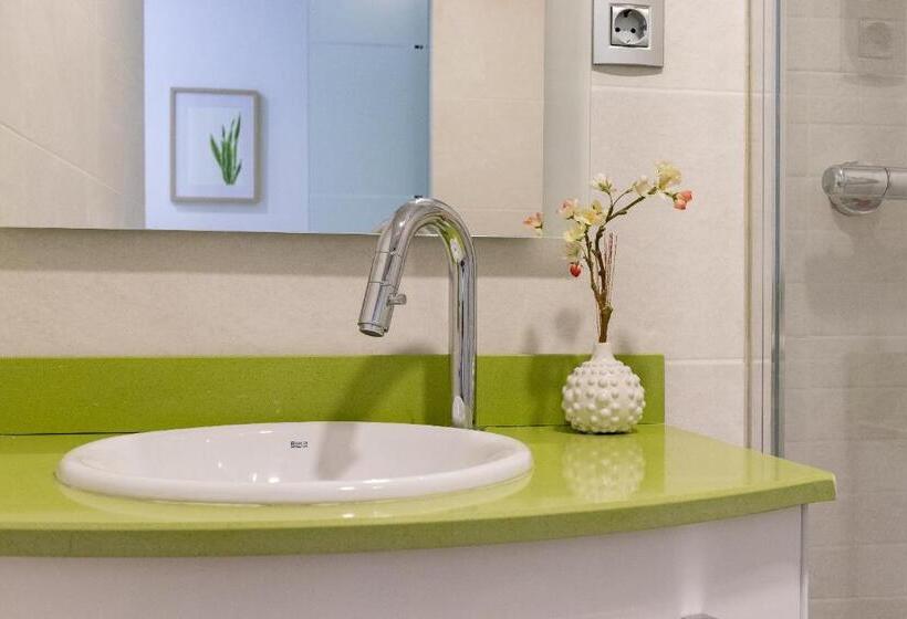 Номер Стандарт, Cruces Metro Rooms