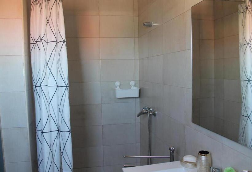 Standard room with outdoor bath, Hospedaria Da Barragem