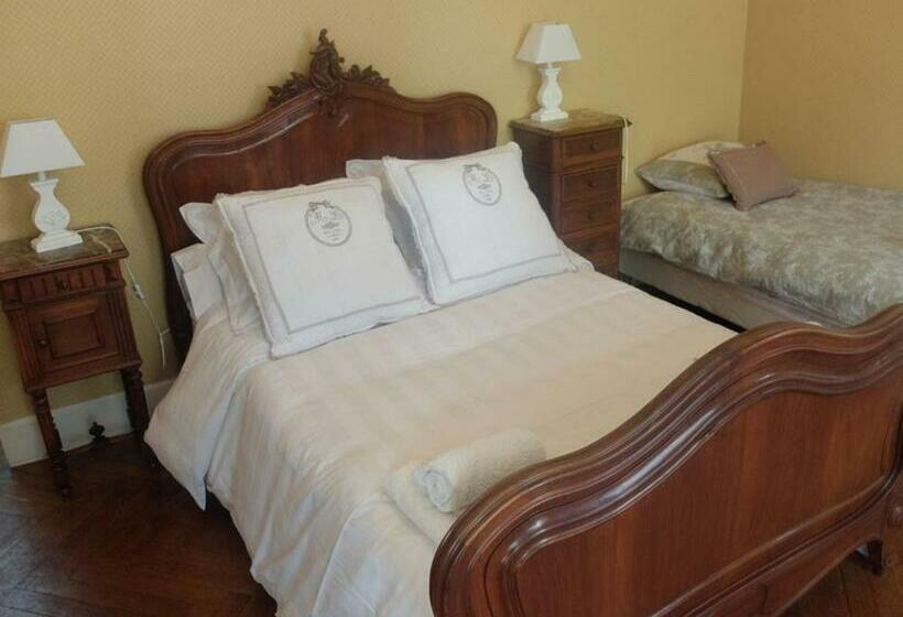 Люкс Вид на Сад, La Maison D Hôtes Du Chapelier