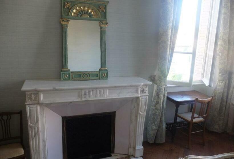 Номер Стандарт, La Maison D Hôtes Du Chapelier