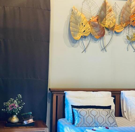 高级大房间, Sak Ka Ya