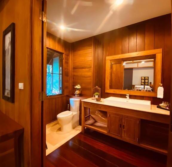 高级大房间, Sak Ka Ya