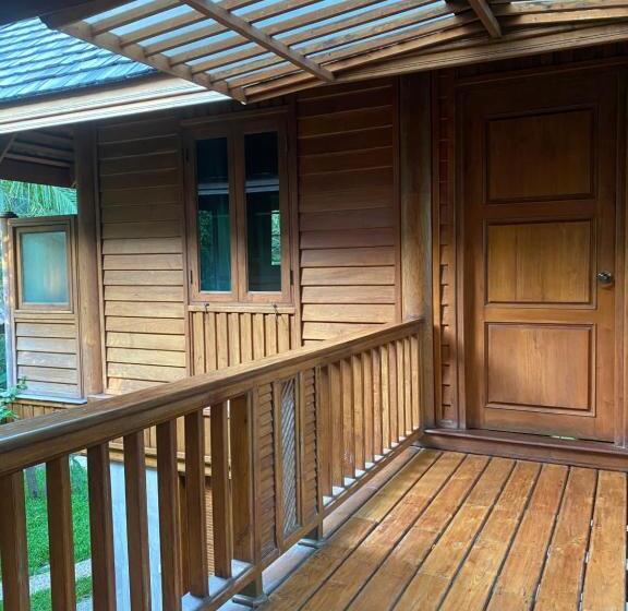 带大床的高级房间, Sak Ka Ya