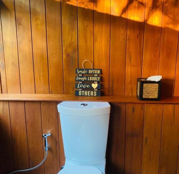 带大床的高级房间, Sak Ka Ya