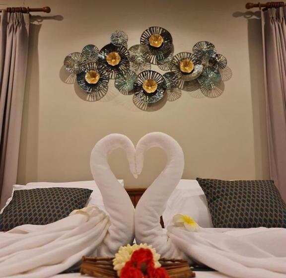 带大床的高级房间, Sak Ka Ya