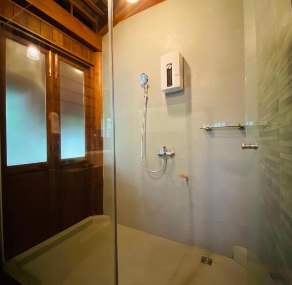 豪华房间, Sak Ka Ya