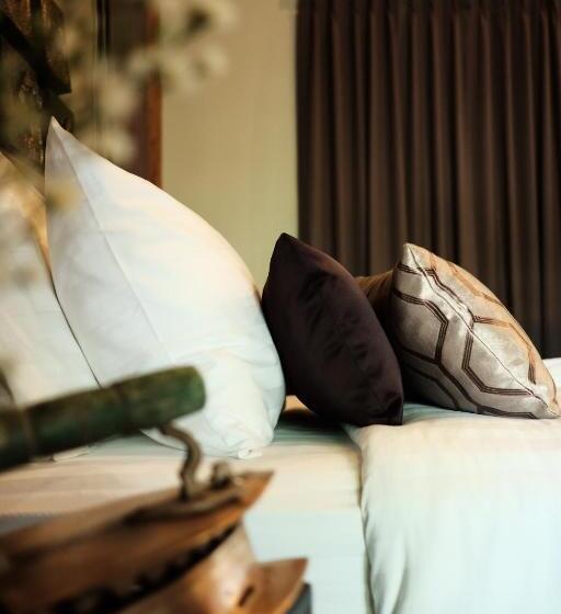 高级大房间, Sak Ka Ya