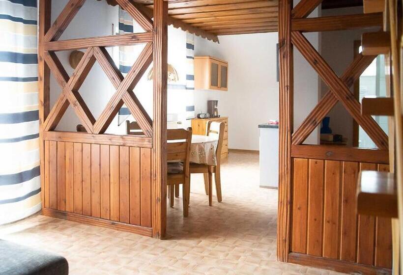 דירה בת חדר שינה 1 עם מרפסת, Ennerla Hof