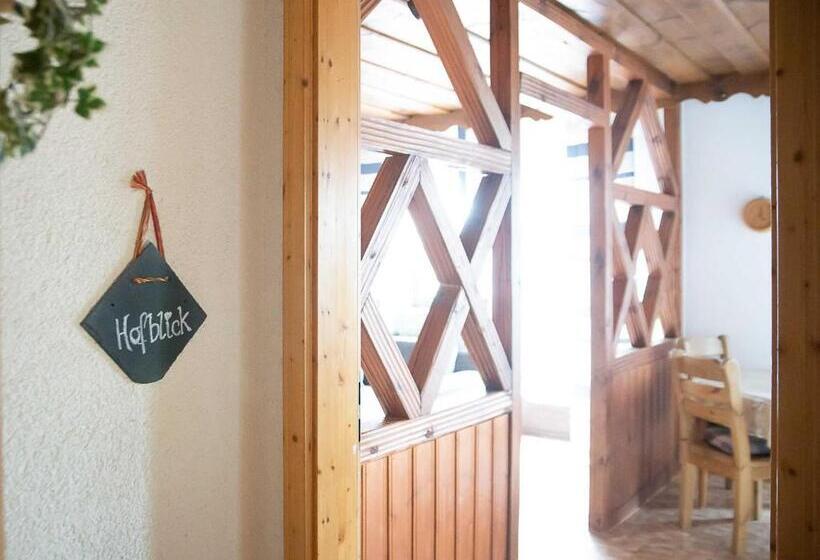 דירה בת חדר שינה 1 עם מרפסת, Ennerla Hof