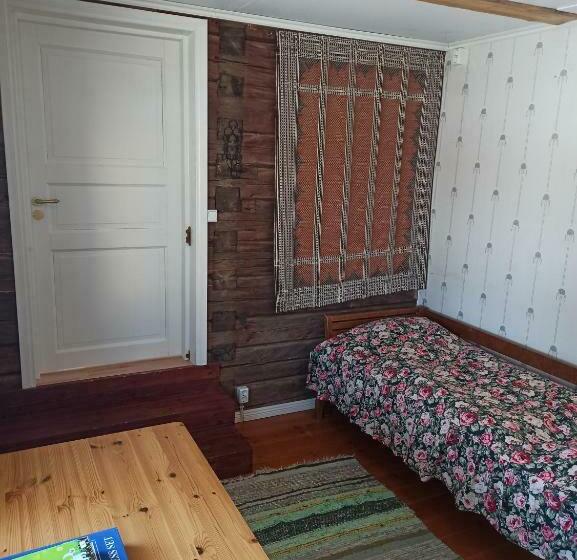 בית, 4 חדרי שינה, Laukkumäki Farm