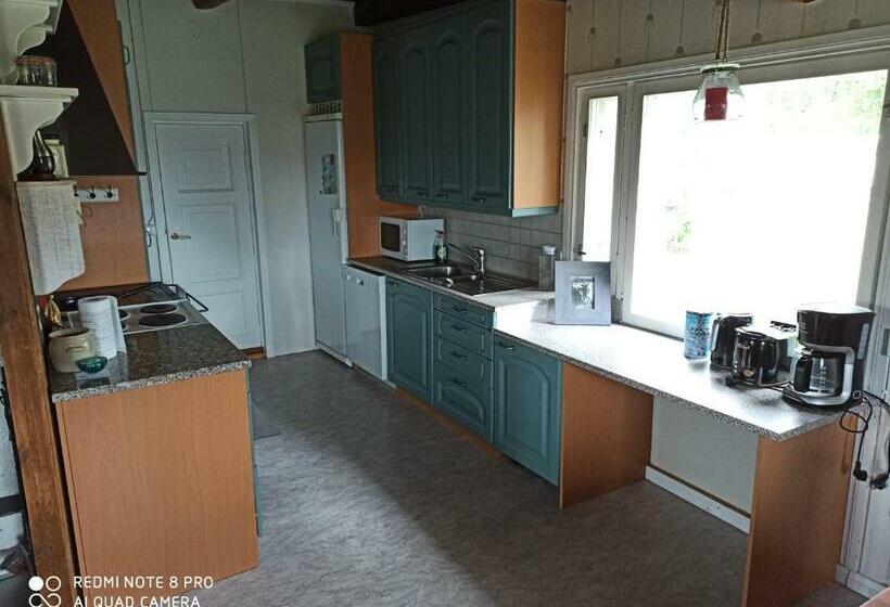 בית, 4 חדרי שינה, Laukkumäki Farm