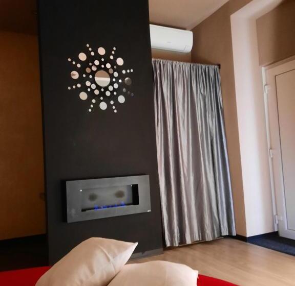 Номер Deluxe, Karma