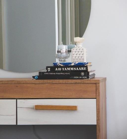 سوئیت جونیور خانوادگی, Nette