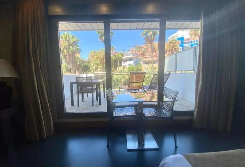 スイート, Artplatinum Suites&apartments