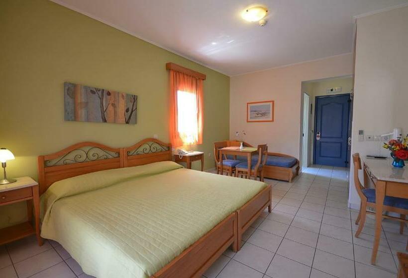 إستوديو قياسى, Emporios Bay Hotel Chios