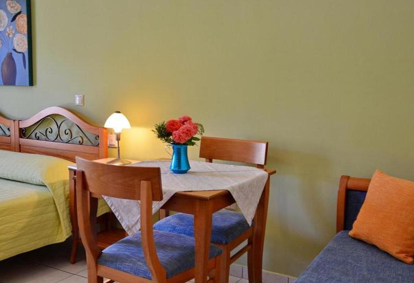 استوديو إقتصادى, Emporios Bay Hotel Chios