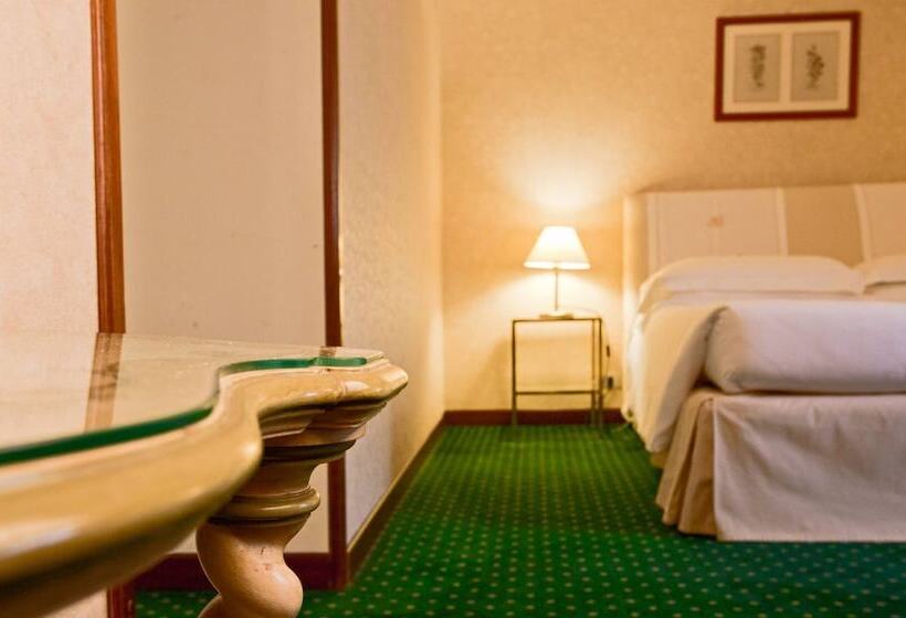 סוויטת סניור, Aldrovandi Residence City Suites