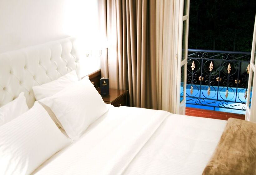 标准间带游泳池, Armata Boutique