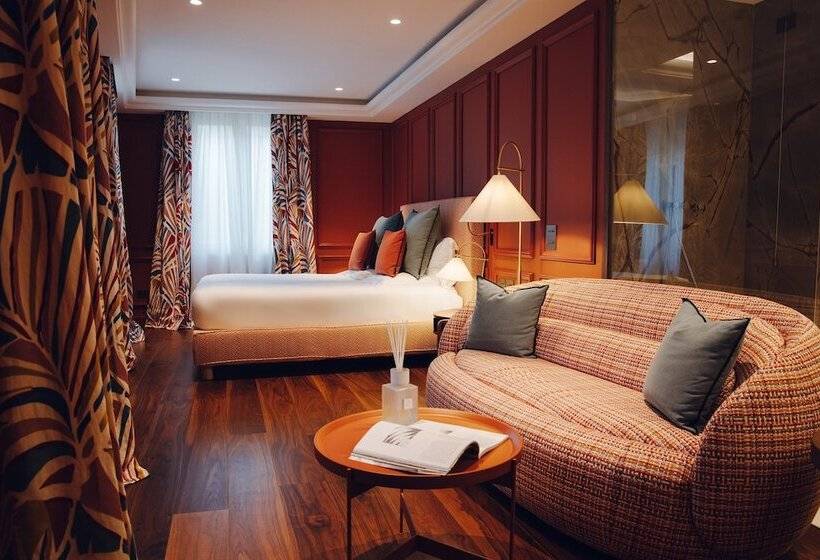 Полулюкс, Eight Hotel Portofino