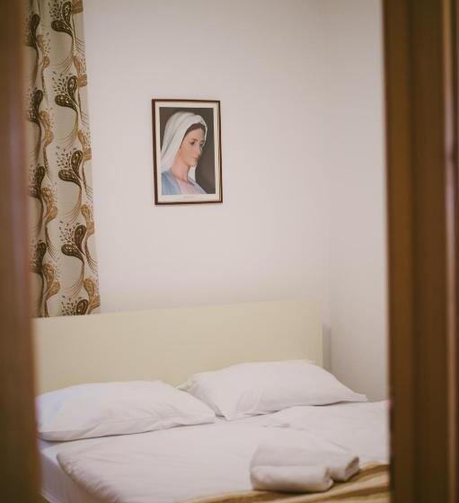 آپارتمان 1 خوابه, Flowers