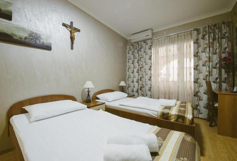 اتاق استاندارد, Flowers