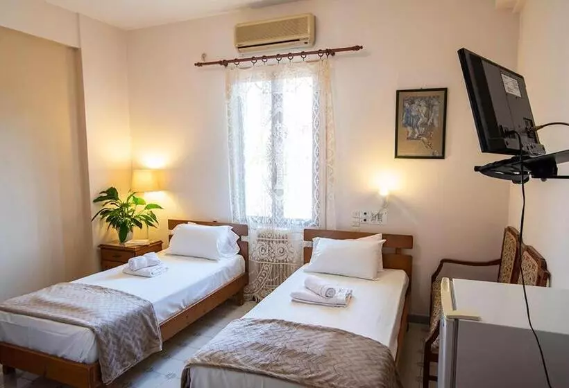 Chambre Standard, Koukonas