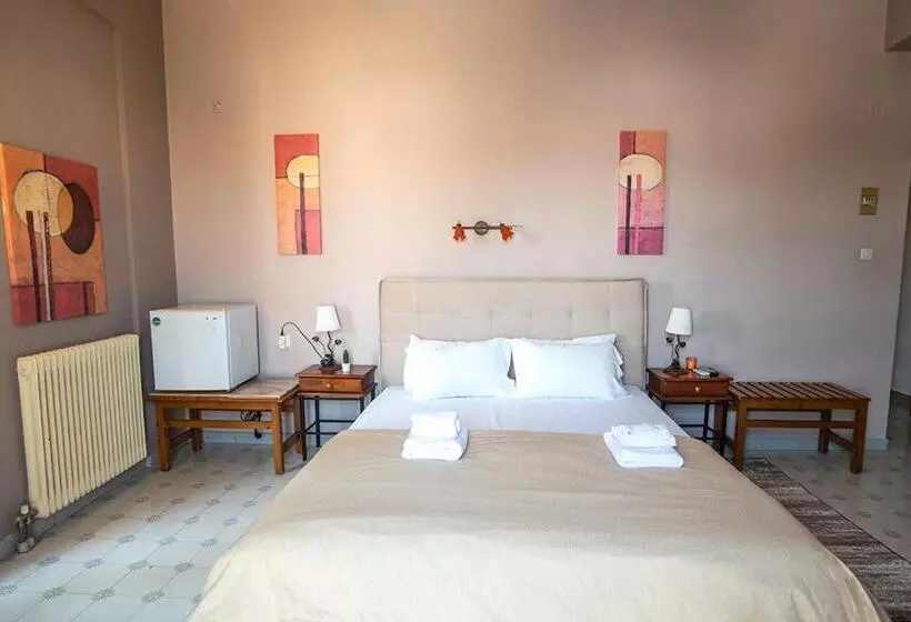 Chambre Standard, Koukonas
