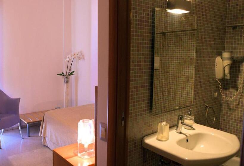 스탠다드 트리플 룸, Le Saline