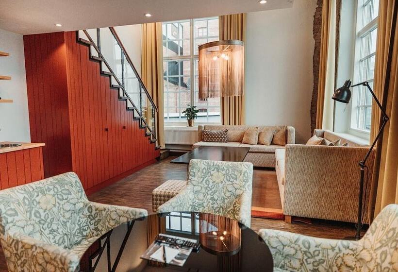 جناح, Nääs Fabriker Hotell & Restaurang