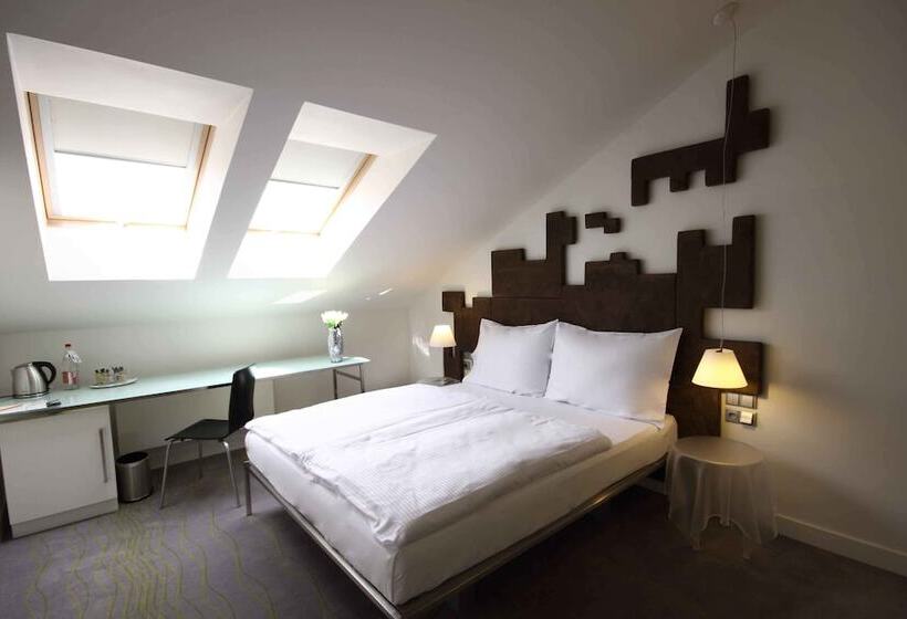 Quarto Estandar Individual, Pure White