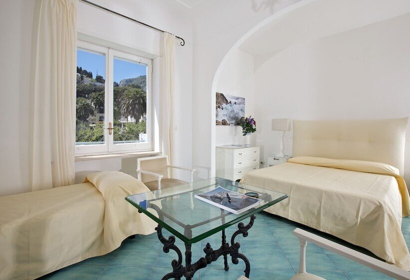 수피리어 트리플 룸, San Felice