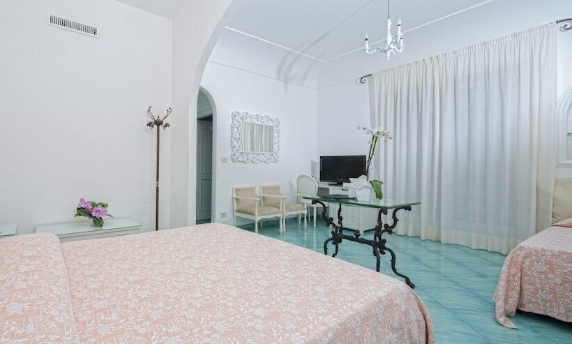 수피리어 트리플 룸, San Felice