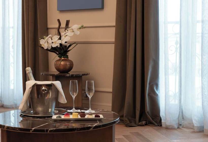 Suite Junior, The First Arte   Preferred Hotels & Resorts