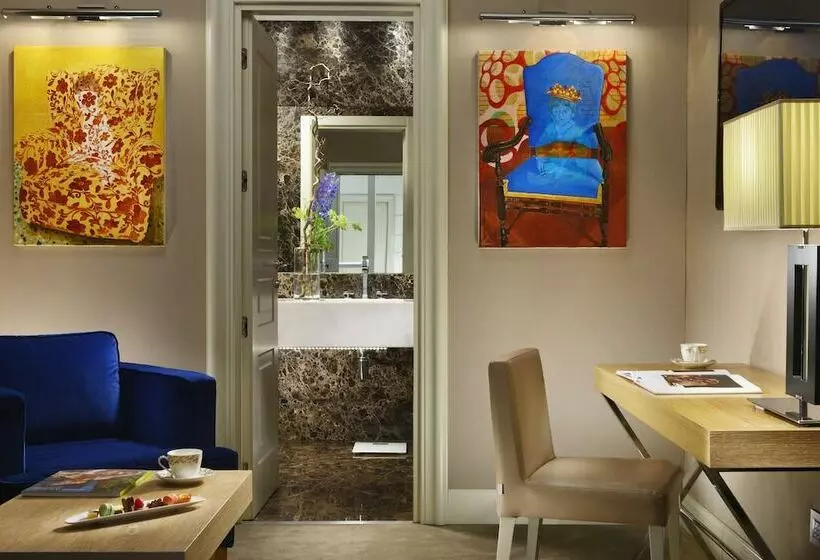 Suite, The First Arte Preferred Hotels & Resorts