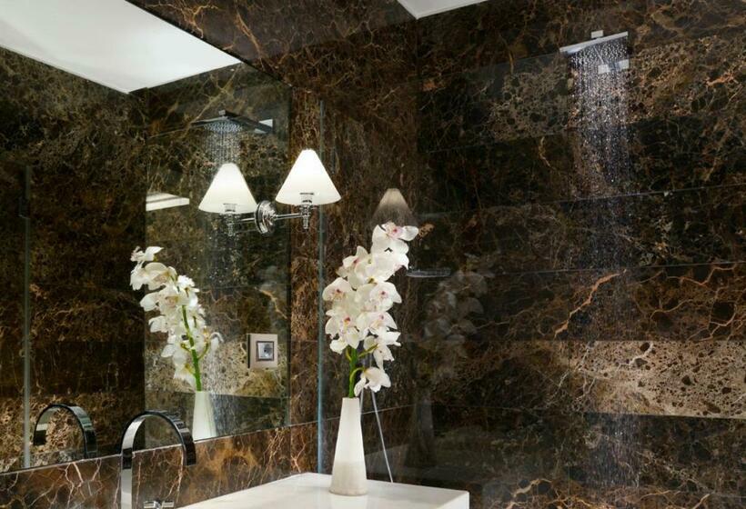 Suite Premium, The First Arte   Preferred Hotels & Resorts