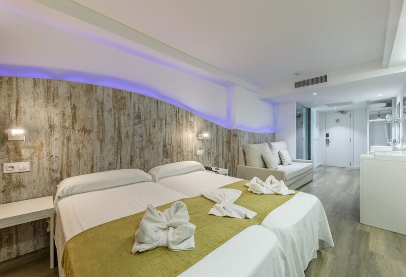 小型套房, Triton Beach