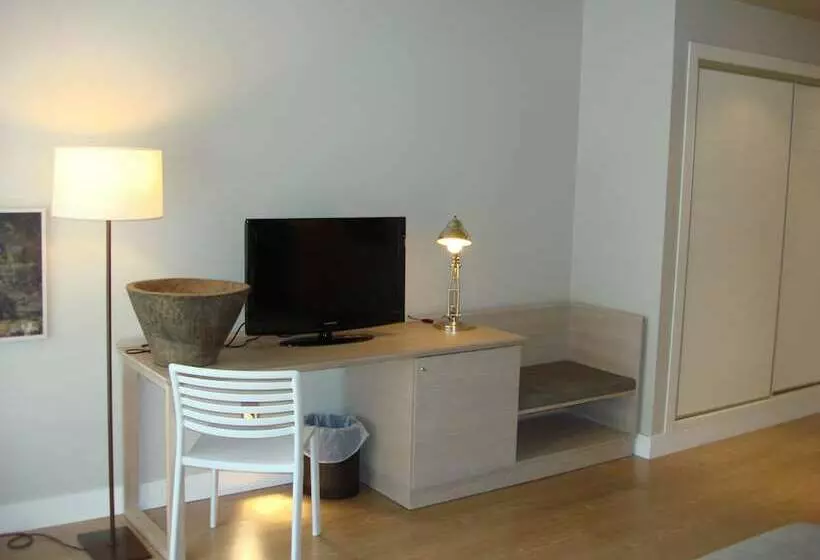Superior Room with Terrace, Vincci Valdecanas Golf