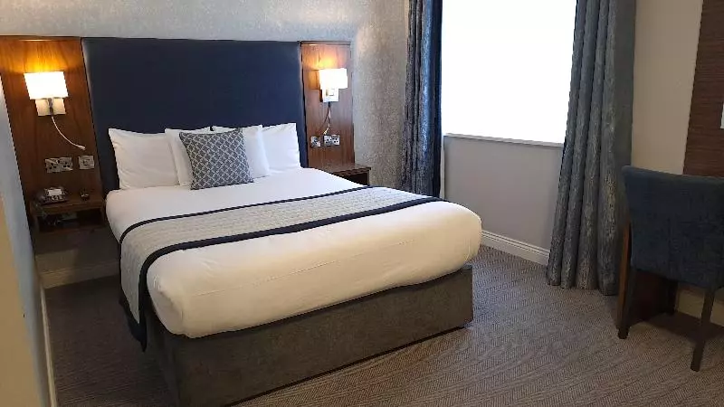 Single Deluxe Room