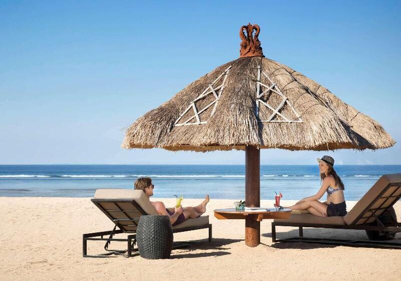 스탠다드 싱글 룸, The Western