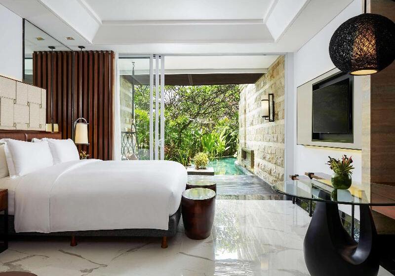 스탠다드 싱글 룸, The Western