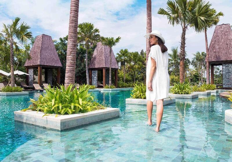 스탠다드 싱글 룸, The Western