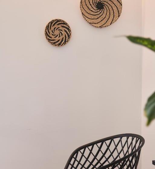 اتاق کلاسیک, Xenia Poros Image