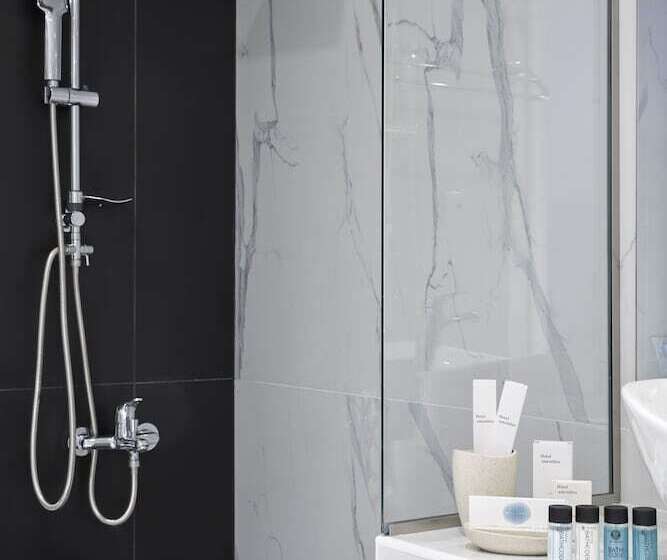 اتاق کلاسیک, Xenia Poros Image