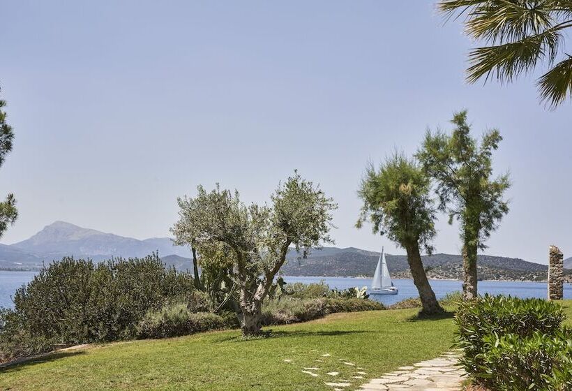 سوییت سینیور با چشمانداز دریا, Xenia Poros Image